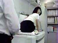 20051105153758-vid-mikado.jpg