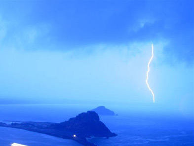 20060118015920-tormenta.jpg